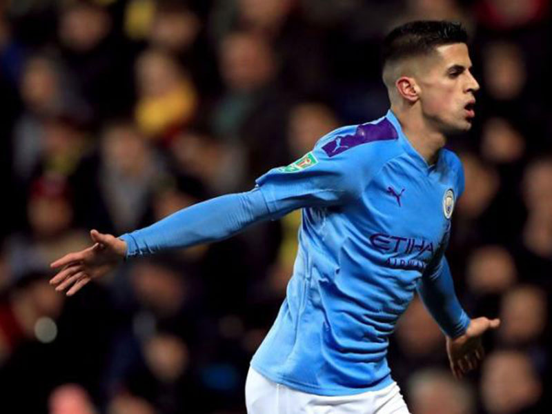 جواو كانسيلو يتعرض لاعتداء وحشي في منزله